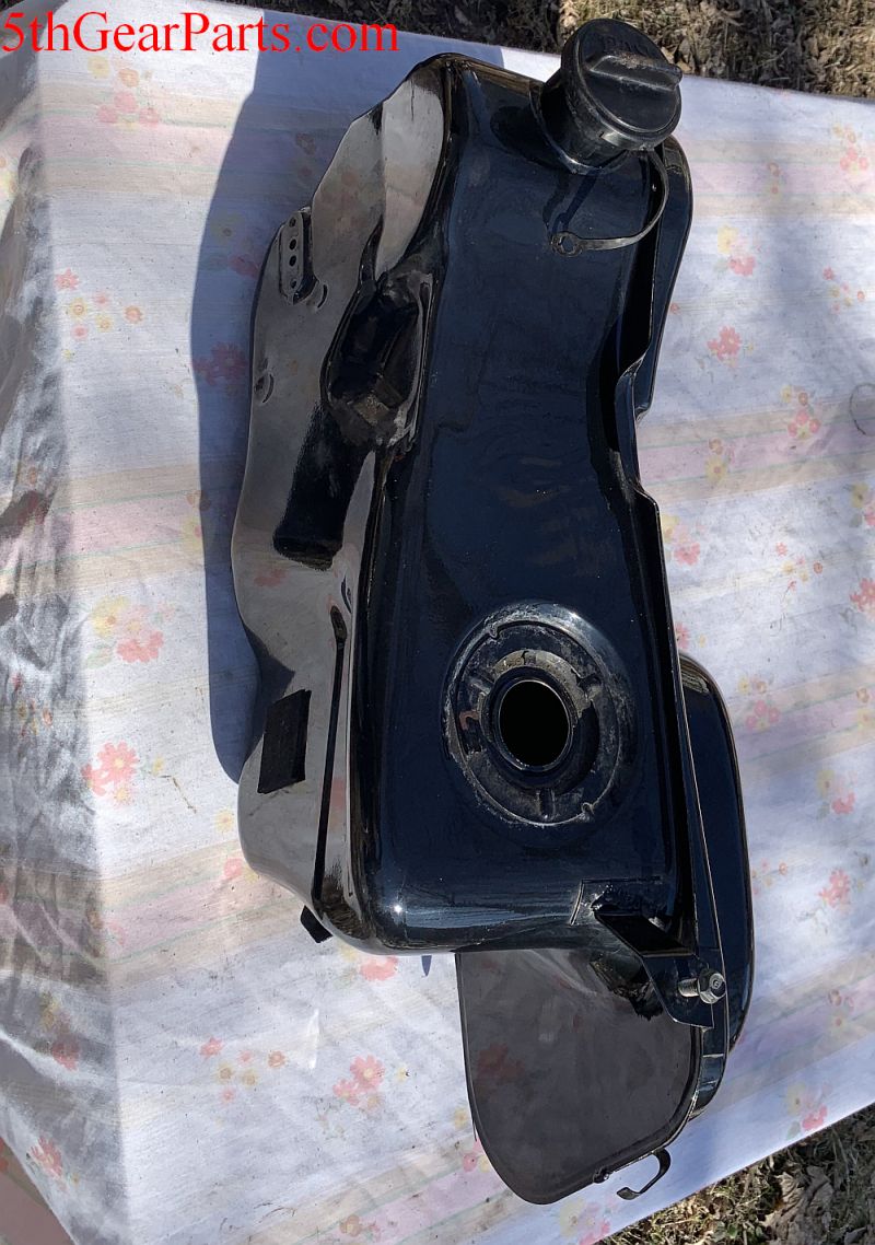 1980 Honda GL1100 GOLDWING FUEL TANK GAS TANK 80 81 82 83