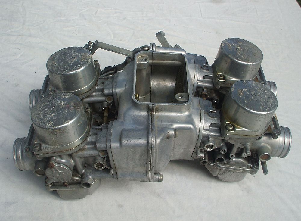 1980 Honda GL1100 GOLDWING CHROME CARBURETOR 80 81 48 AA RK