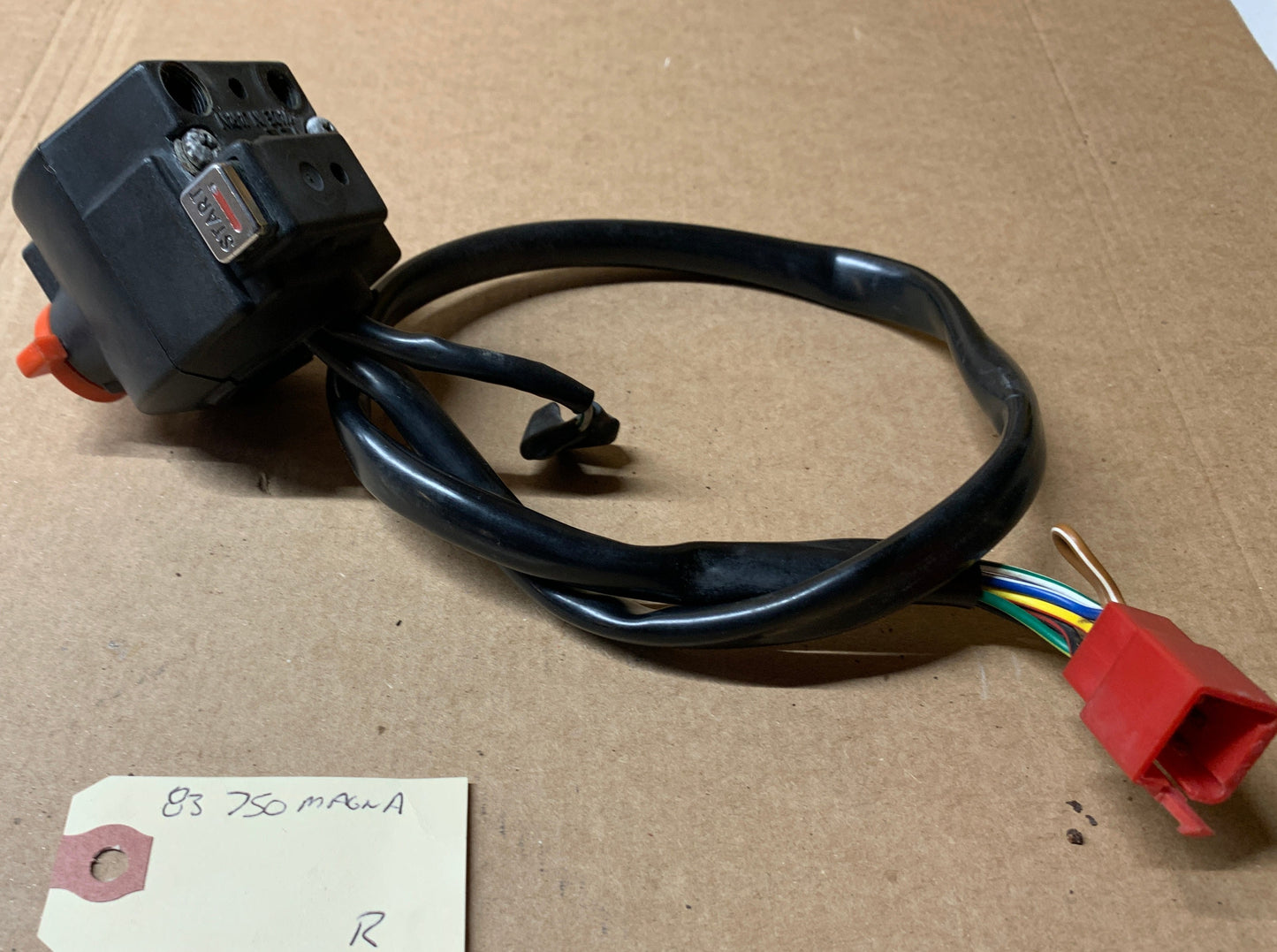 1983 Honda VF750 Magna Bar Control Switch Start Starter Throttle R Right Side 82 83 84