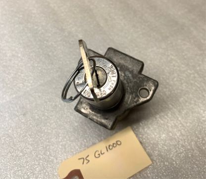 1976 Honda GL1000 Goldwing IGNITION LOCK SET W KEY 75 76 77