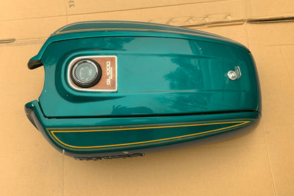 1975 Honda GL1000 Goldwing Shelter Complete w temp gage includes key Color Candy Blue Green 75 76 77