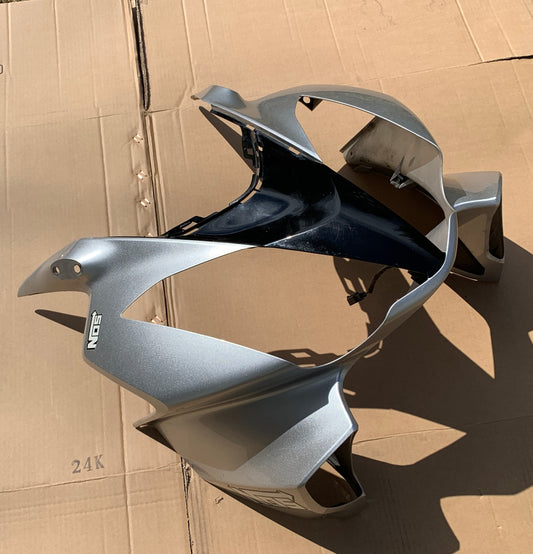 2003 Honda VFR800 Interceptor Upper Cowl Fairing 02 03 04 05 -6 07 08  VFR 800 Silver Metallic