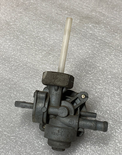 1985 Honda CB650 Nighthawk FUEL VALVE PETCOCK 83 cb650sc Fuel Shut Off Valve 83 84 85