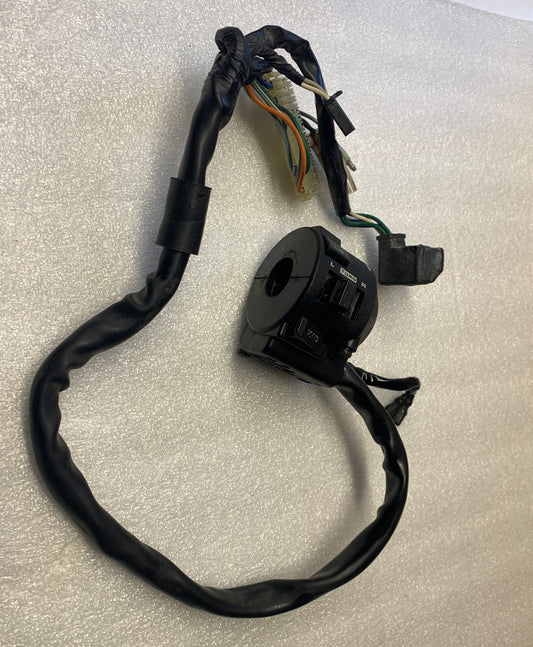 1986 Honda VT700 Shadow 86 87 88 Rear Turn Switch Left Side Bar Control