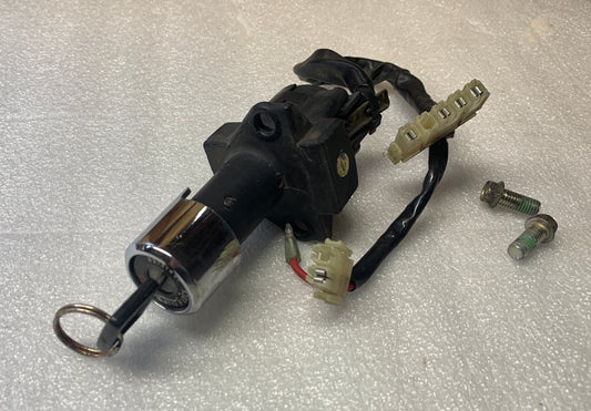 1986 Honda VT700 Shadow 86 87  Ignition Switch Assembly W Key
