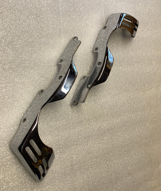 1976 Honda GL1000 Goldwing CHROME CARBURETOR GUARD PLATE STAY