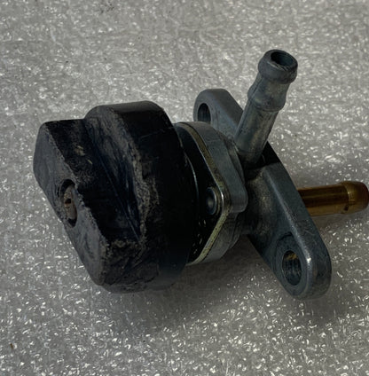 1986 Honda VT700 Shadow Fuel Shut Off Valve Petcock 84 85 86