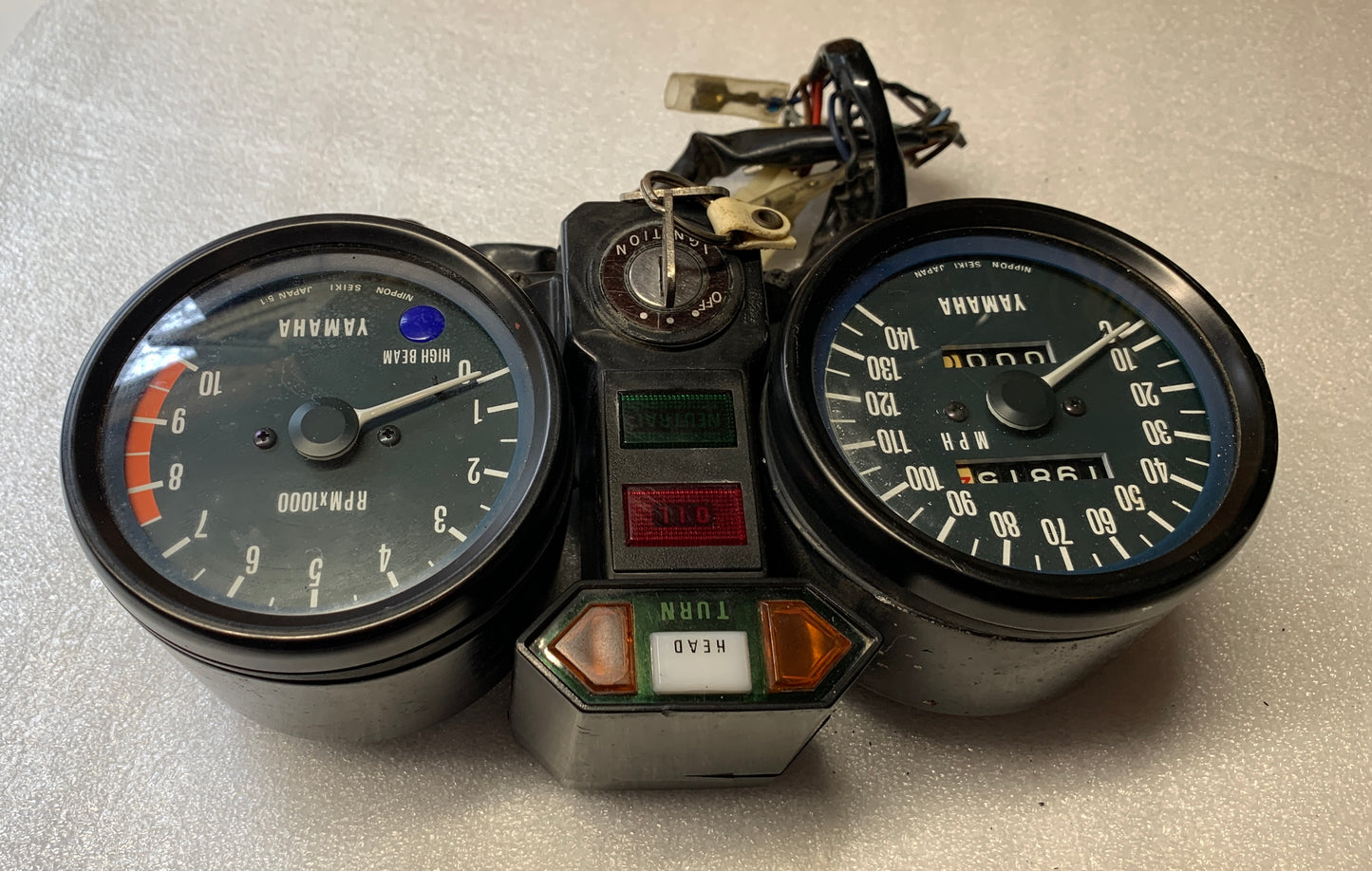 1977 Yamaha XS750 Gauge Cluster Speedometer Tachometer 77
