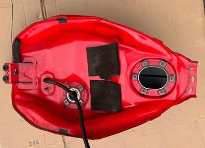2004 Honda VFR800 Interceptor Fuel Gas Tank 02 03 04 VFR 800