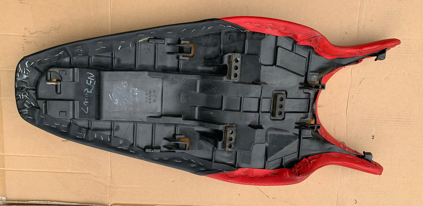 2004 Honda VFR800 Interceptor Seat 03 VFR 800