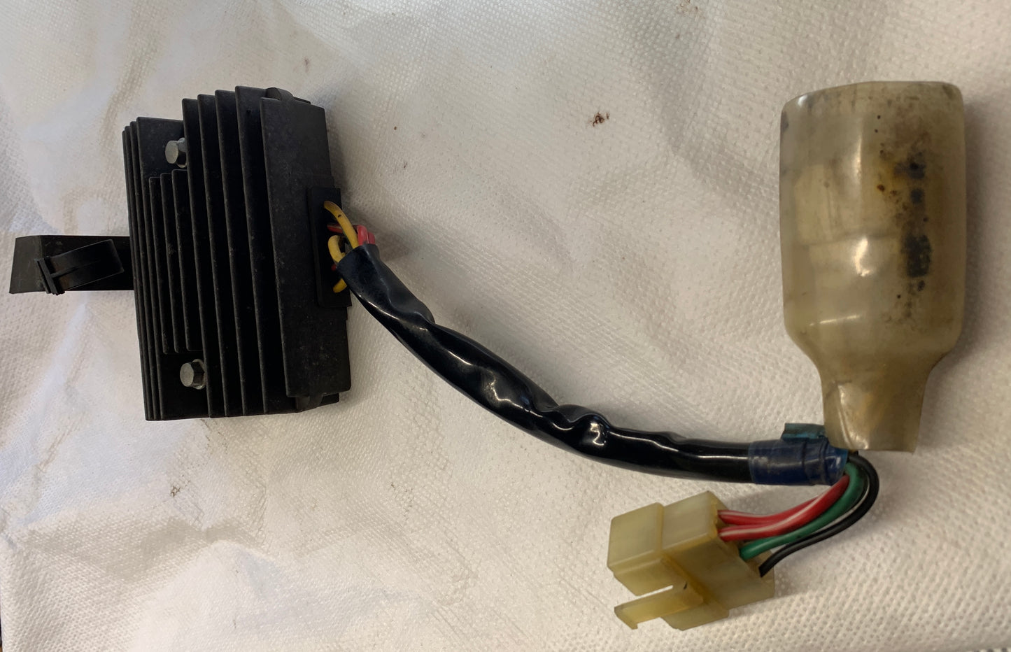 2004 Honda VFR800 Inerceptor Rectifier Regulator 04 05 06 07 08