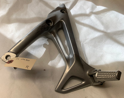 2004 Honda VFR800 Inerceptor Step Passenger Buddy Peg R Right 02 03 04 05 06 07 08