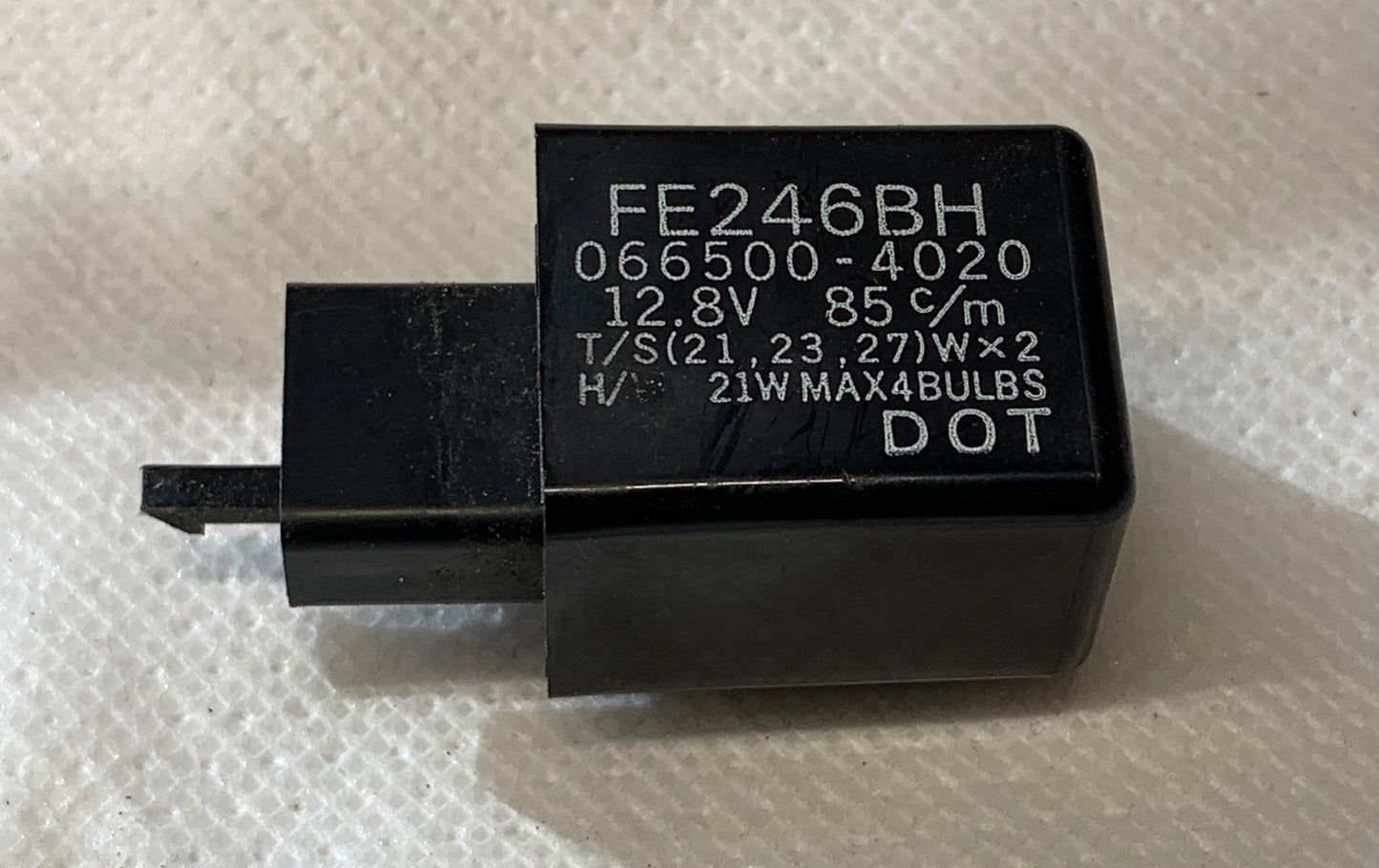 2004 Honda VFR800 Inerceptor Turn Signal Flasher 02 03 04 05 06