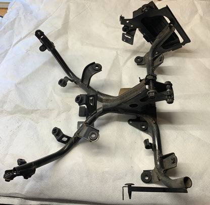 2004 Honda VFR800 Inerceptor Stay Cowl Upper Fairing Stay 02 03 04 05