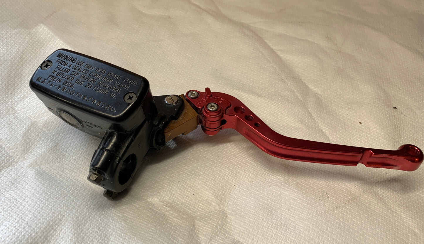 2004 Honda VFR800 Inerceptor Clutch Master w Lever 01 02 03 04 05 99 00