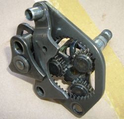 1987 Honda VFR700 Interceptor SPINDLE GEARSHIFT W SHIFT RETURN SPRING