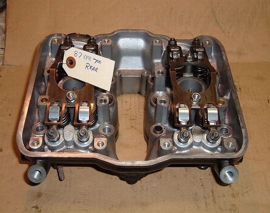 1987 Honda VFR700 Interceptor CYLINDER HEAD TOP END REAR COMPLETE W VALVES AND LIFTERS