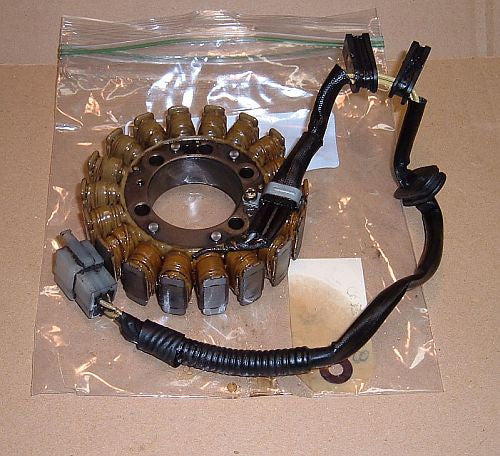 1985 Honda VF500 Interceptor STATOR Alternator CHARGER