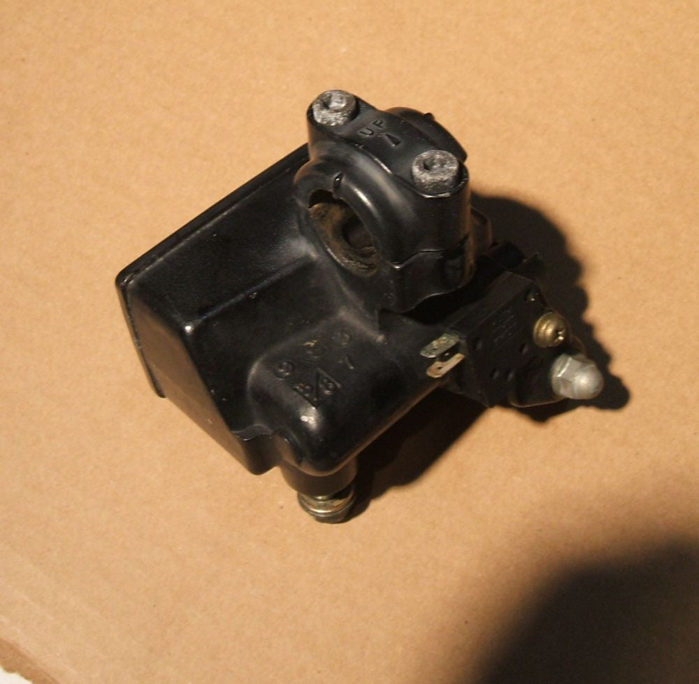 1985 Honda VF500 Interceptor FRONT BRAKE MASTER CYLINDER
