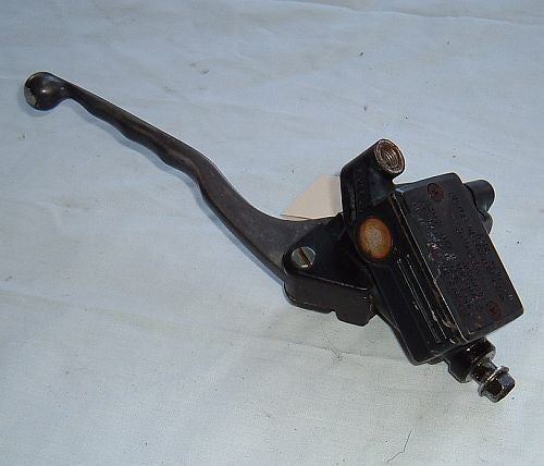 1983 Honda CB550 Nighthawk FRONT BRAKE MASTER CYLINDER