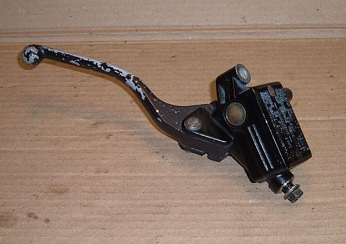 1983 Honda CB550 Nighthawk FRONT BRAKE MASTER CYLINDER