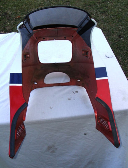 1984 Honda VF700 Interceptor Upper fairing W Wind screen