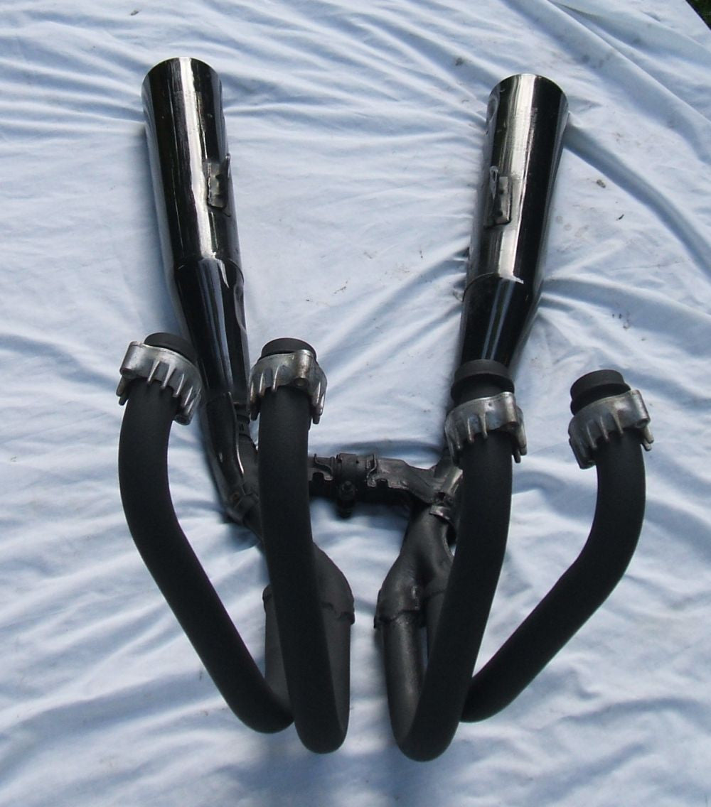 1985 Honda CB700 Nighthawk Exhaust Pipes Muffler