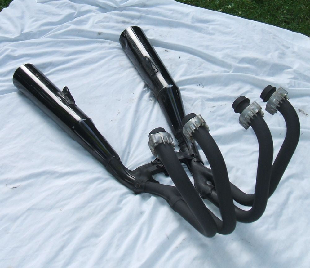 1985 Honda CB700 Nighthawk Exhaust Pipes Muffler