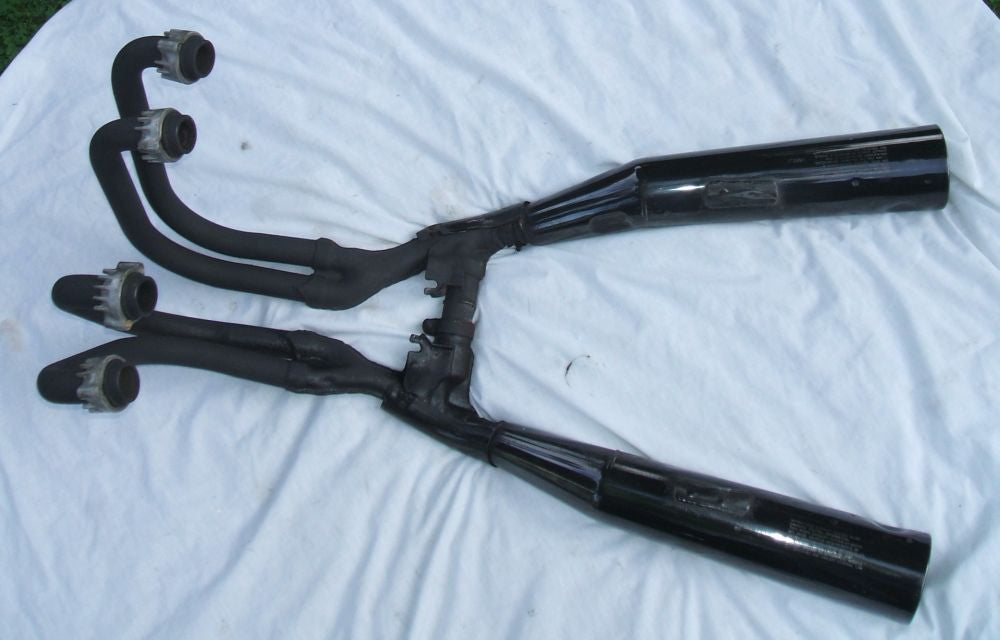 1985 Honda CB700 Nighthawk Exhaust Pipes Muffler