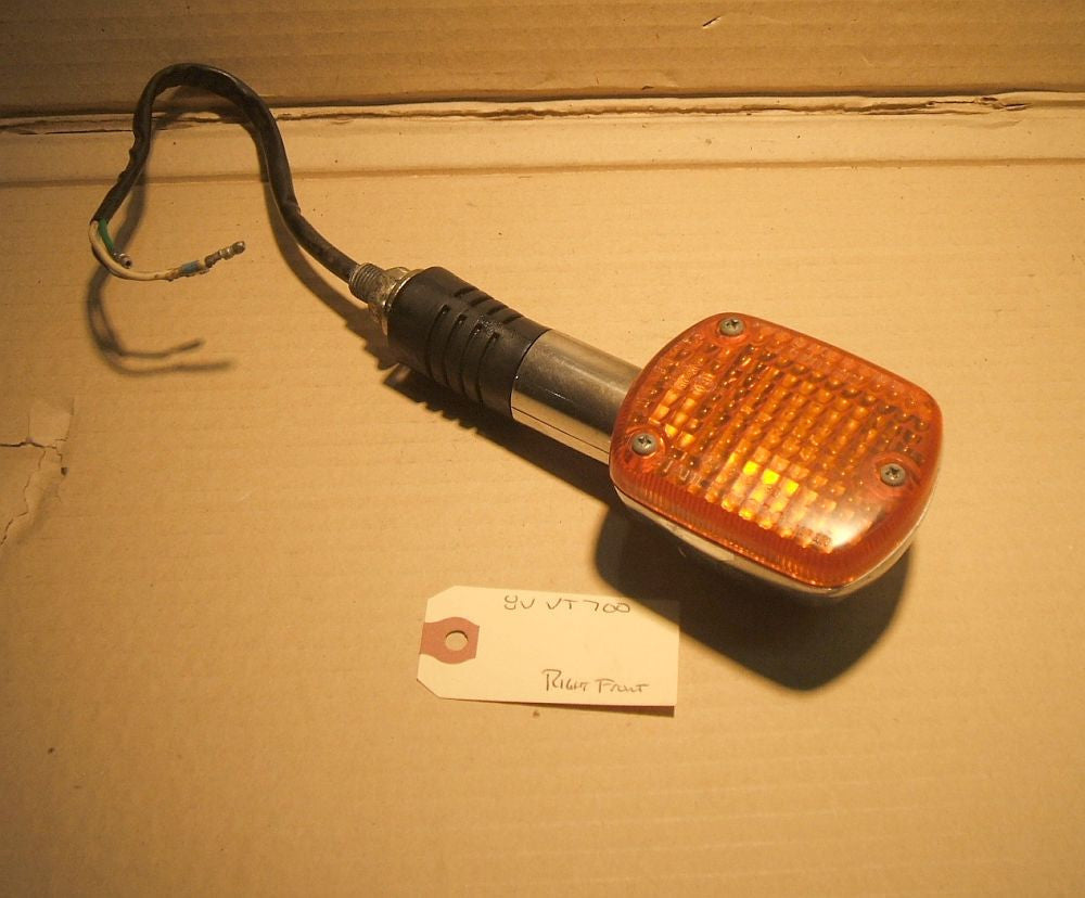 1984 VT700 Honda Shadow Turn Signal front right R