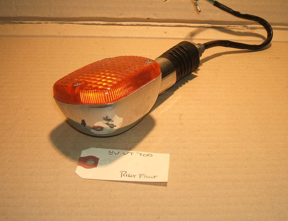 1984 VT700 Honda Shadow Turn Signal front right R