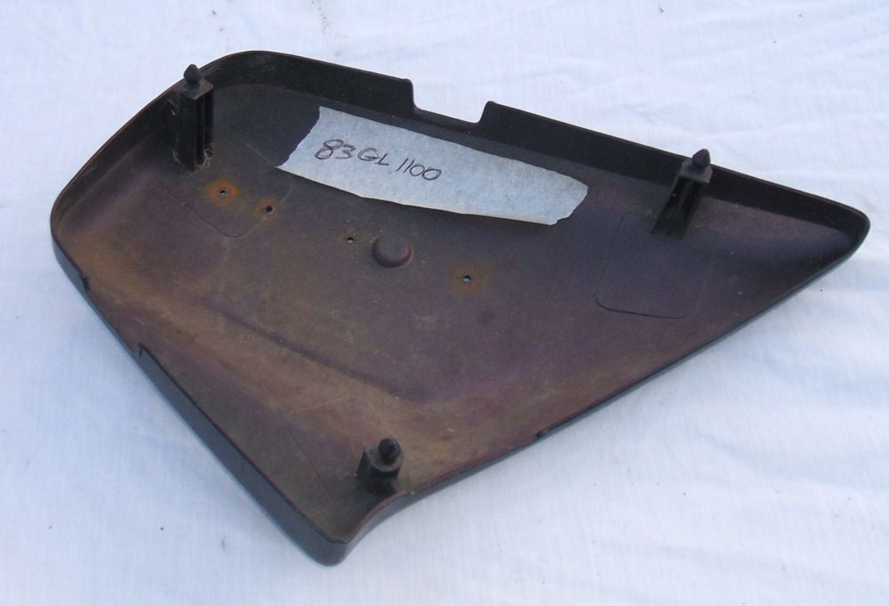 1983 Honda GL1100  LEFT SIDE COVER SIDE PLATE