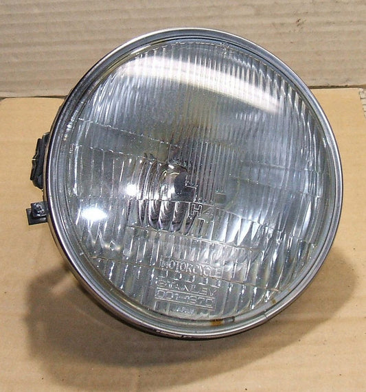 1983 Honda GL1100 GOLDWING HEADLIGHT W MOUNT 81 82 83  GL500 GL650