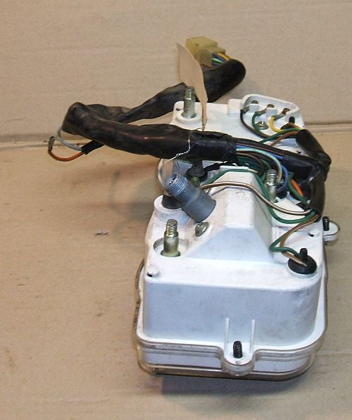 1984 Honda VF500 Interceptor METER ASSEMBLY GAUGE CLUSTER SPEEDOMETER TACHOMETER 85 84