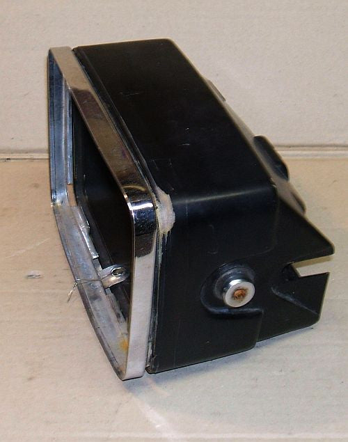1983 Honda CB650 Nighthawk HEADLIGHT CASE BUCKET W RIM