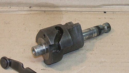 1980 Honda CB900 Custom SHIFT SPINDLE GEARSHIFT 80 81 82 83