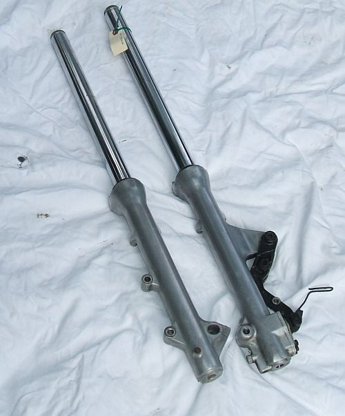 1985 Honda CB650 Nighthawk FRONT FORK FORKS