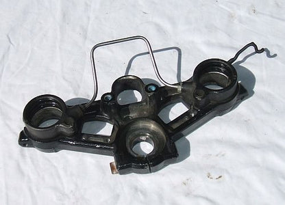 1983 Honda VF750 Interceptor TRIPLE TREE CLAMP UPPER BRIDGE FORK TOP w Fork pressure EQ