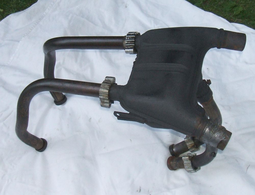 1983 Honda VF750 Interceptor Muffler Exhaust Pipe Collection Unit