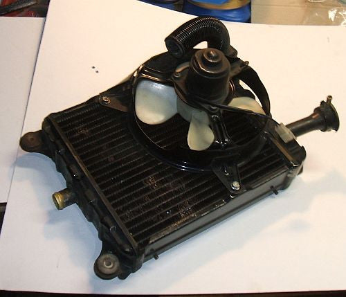 1976 Honda GL1000 Goldwing RADIATOR W FAN