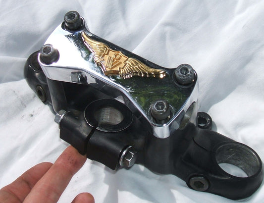1976 Honda GL1000 GOLDWING UPPER TRIPLE TREE HANDLE BAR CLAMP CHROME 75 76 77