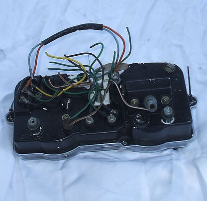 1985 Honda VF500 Interceptor GAUGE CLUSTER SPEEDOMETER TACHOMETER 85