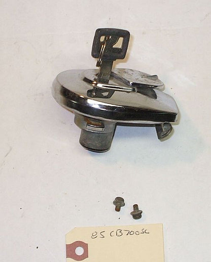 1983 Honda CB550 Nighthawk FUEL TANK FILLER CAP GAS TANK CAP W KEY