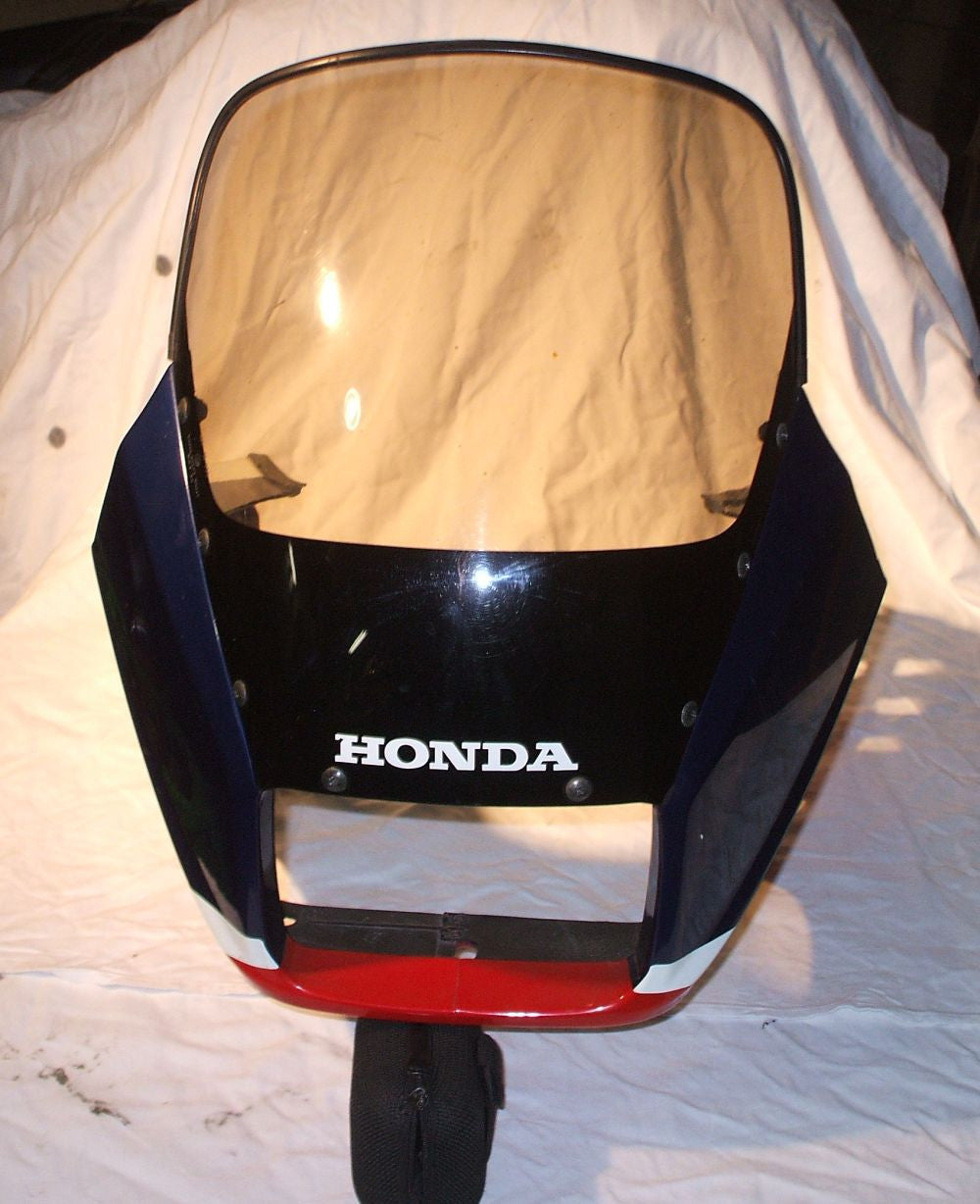 1986 Honda VF500 Interceptor Cowl Upper Fairing w Windscreen