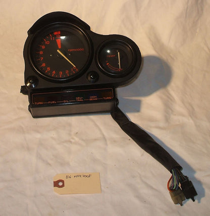 1986 Honda VFR700 Interceptor TACHOMETER GAUGE TEMPERATURE 86 VFR700