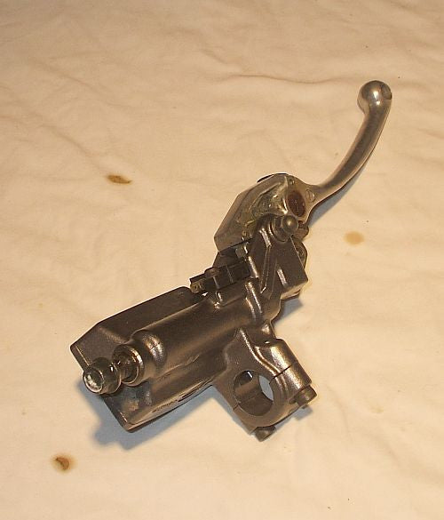 1986 Honda VFR700 Interceptor CLUTCH MASTER CYLINDER