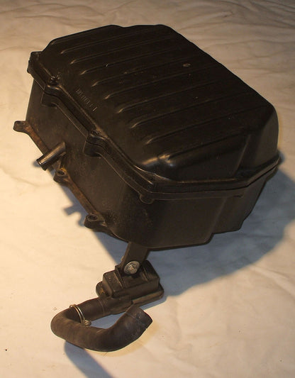 1995 Honda VFR750 Interceptor Air Cleaner Box Housing W Filter 94 95 96 97