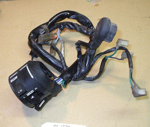 1985 Honda VT500 Shadow Bar Control Switch L Left Turn Signal Hi Low Horn