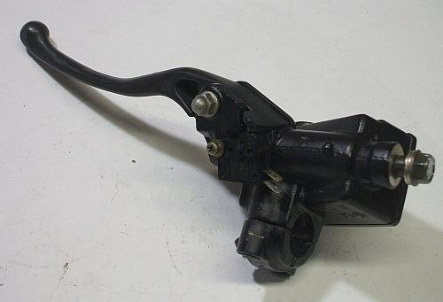 1985 Honda VT500 Front Brake Master Cylinder w Lever VT 500