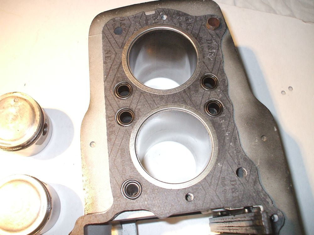 1978 Honda CB750K CB750 CB 750 Cylinder Cylinder Head Pistons